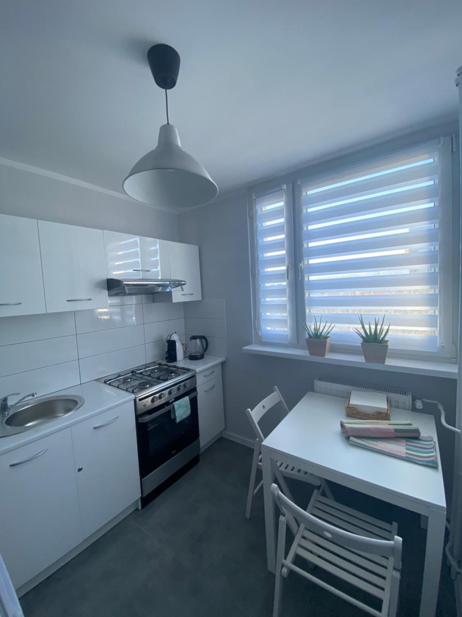 Apartament Os. Jasne 19B Dzierzoniow Exterior photo